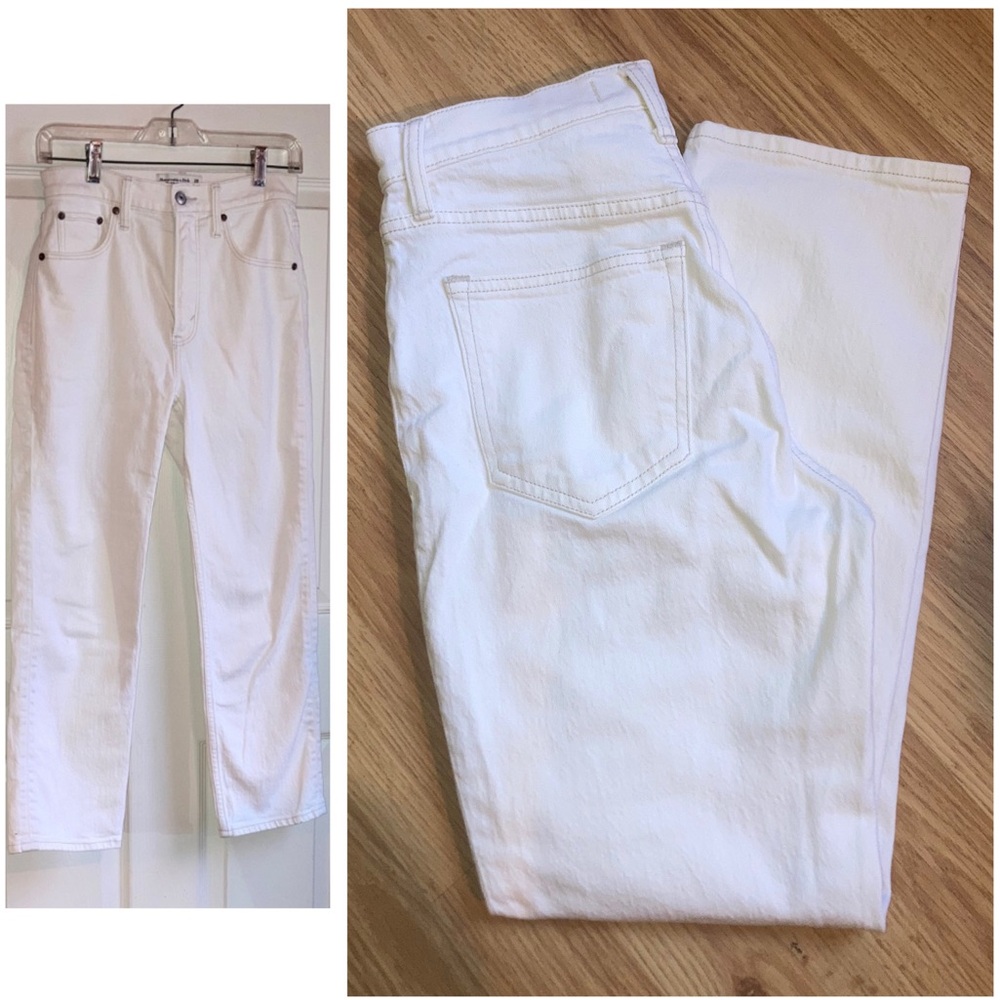 Abercrombie & Fitch Ankle Straight Ultra High Rise Jeans White sz 26 / 2 S